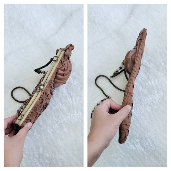 African Vintage Face Crinkled Purse - Picture 4 of 12